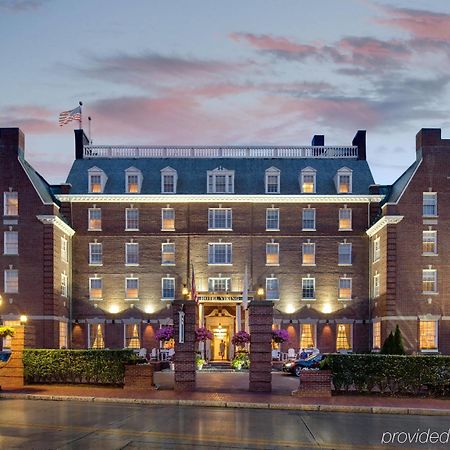 Hotel Viking Newport Luaran gambar