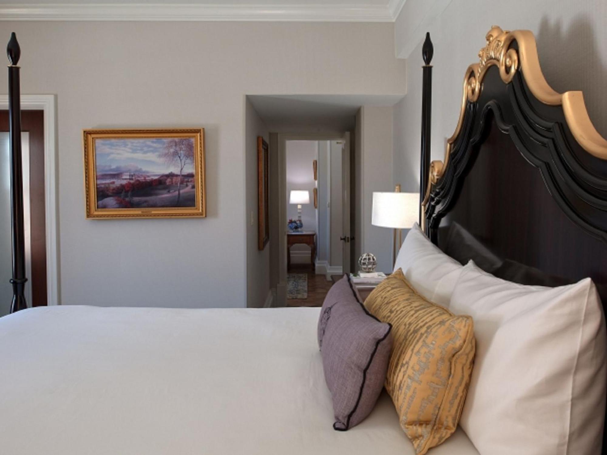 Hotel Viking Newport Luaran gambar