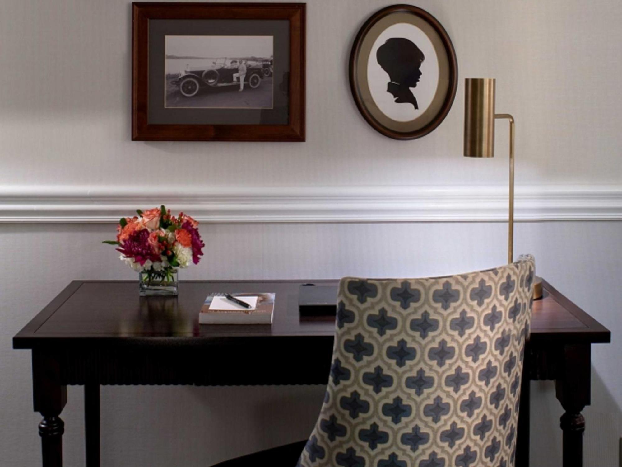 Hotel Viking Newport Luaran gambar