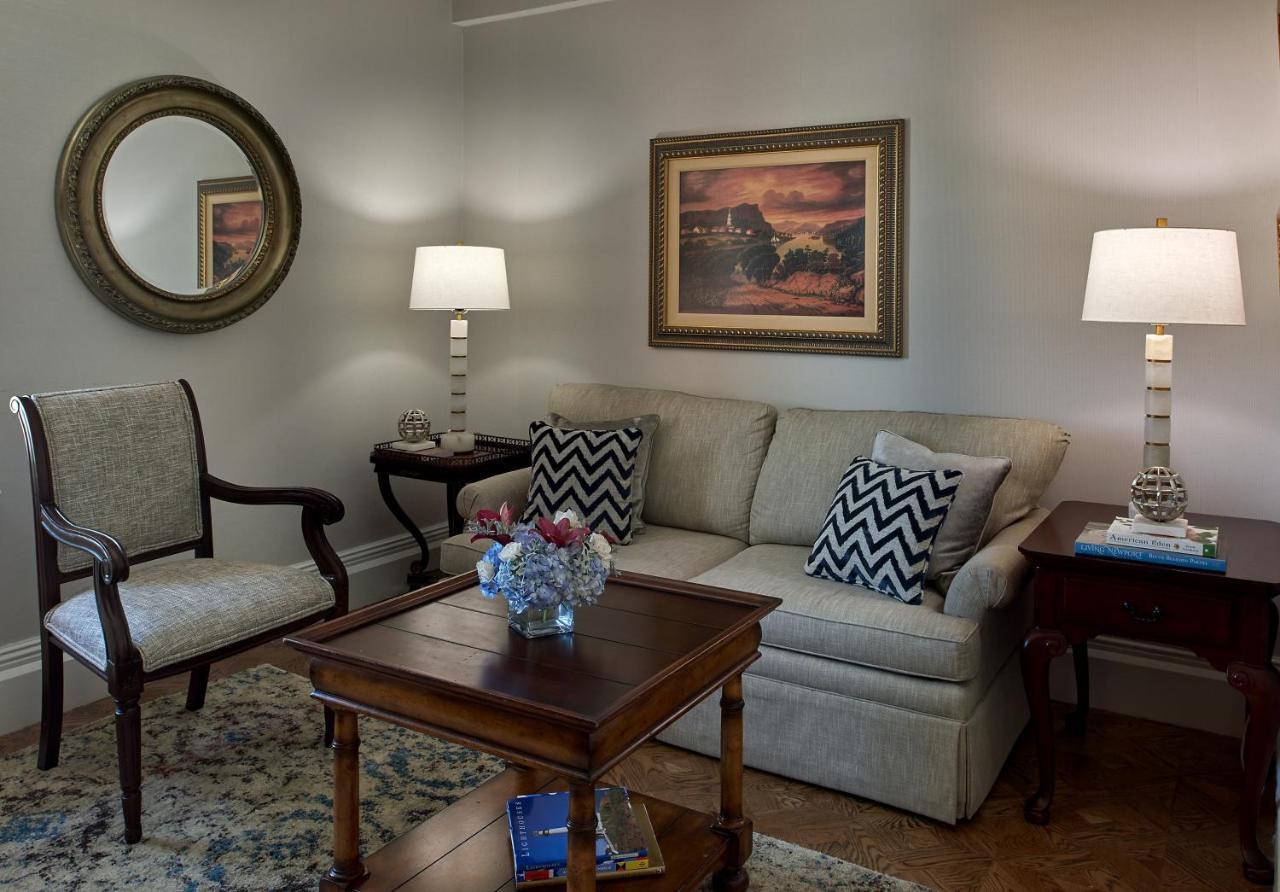 Hotel Viking Newport Luaran gambar