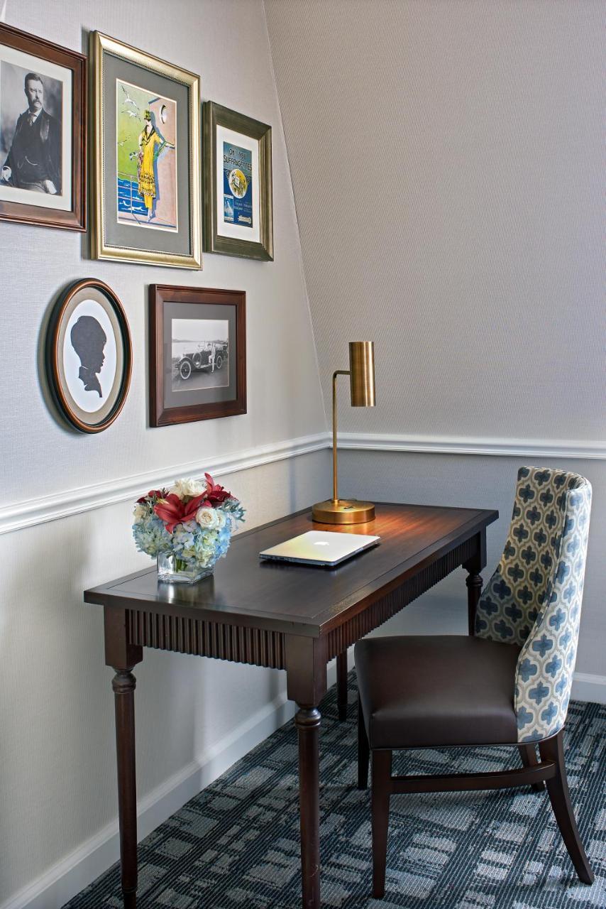 Hotel Viking Newport Luaran gambar